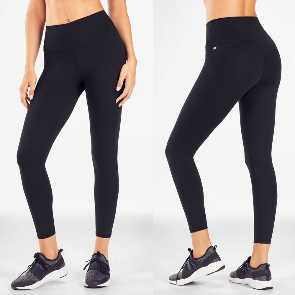 Fabletics Powerhold 7/8 size S